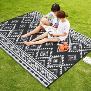5' x 8' Reversible Mats, Plastic Straw Rug, Modern Area Rug, Large Floor Mat for Outdoors, RV, Patio, Backyard, Deck, Picnic, Beach, Trailer, Camping, Porch, Balcony, Bohemia Black & White