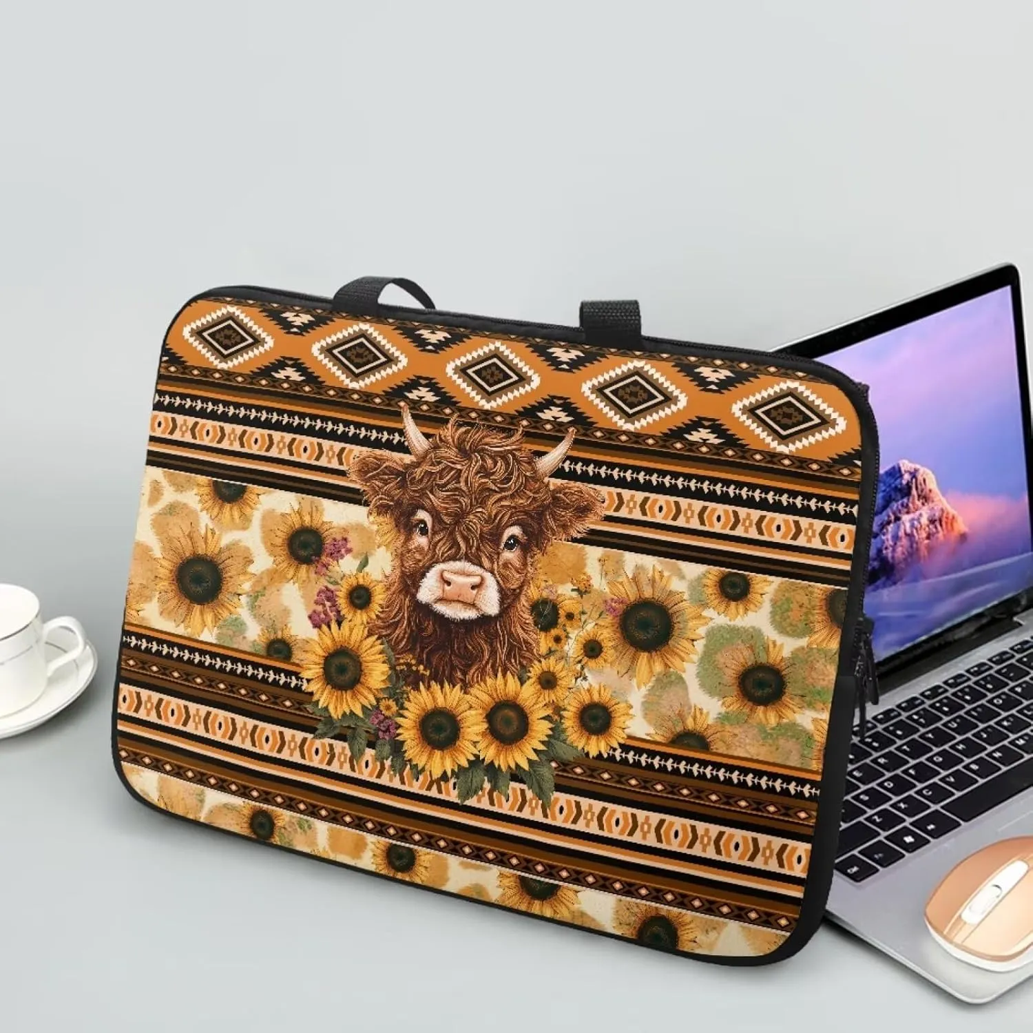 Aztec Sunflower Highland Cow Print Laptop Sleeve Case with Handle Carrying Computer Bag Shockproof Protective Laptop Cover Briefcase Laptop Sleeves for Women Men Study Work, 10inch