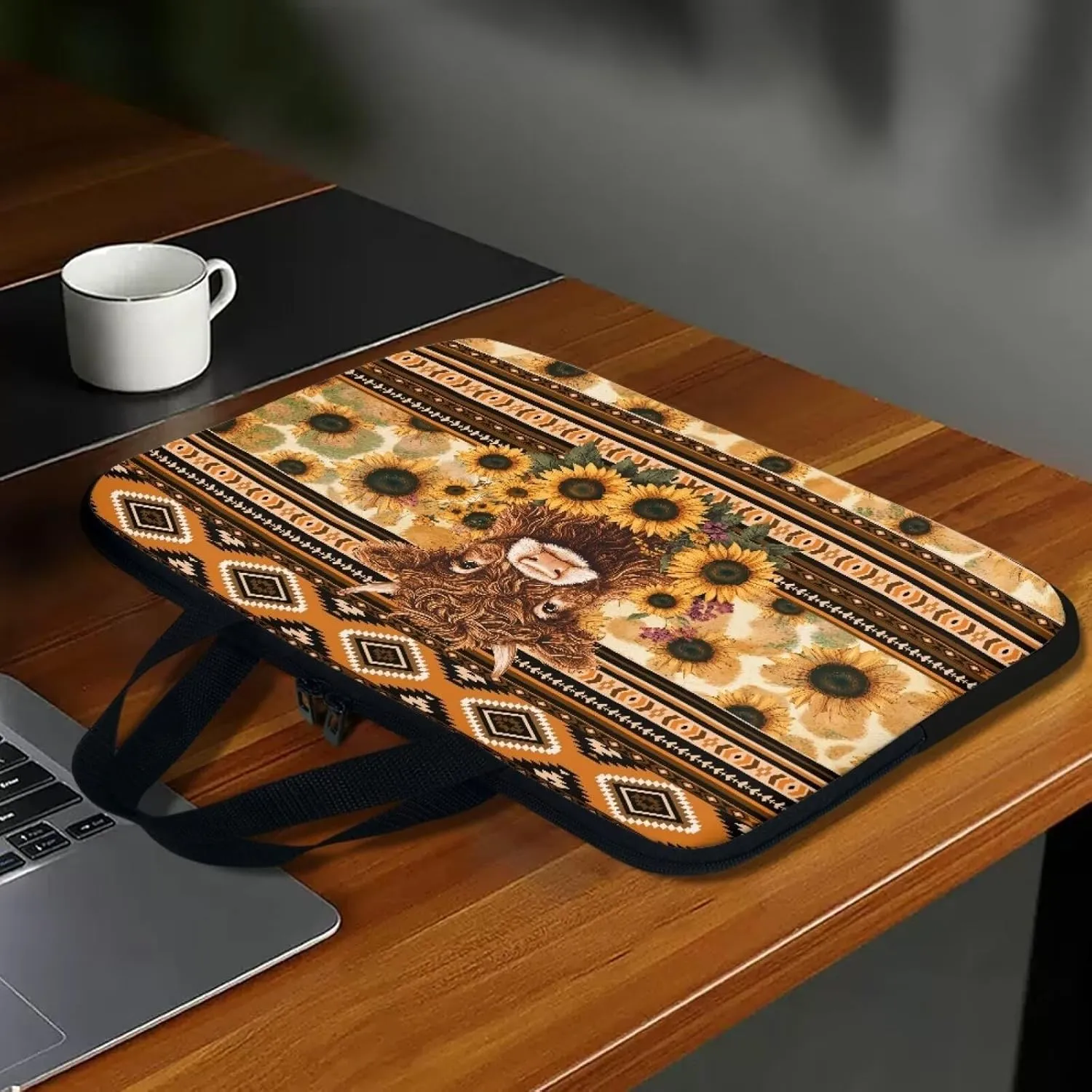 Aztec Sunflower Highland Cow Print Laptop Sleeve Case with Handle Carrying Computer Bag Shockproof Protective Laptop Cover Briefcase Laptop Sleeves for Women Men Study Work, 10inch