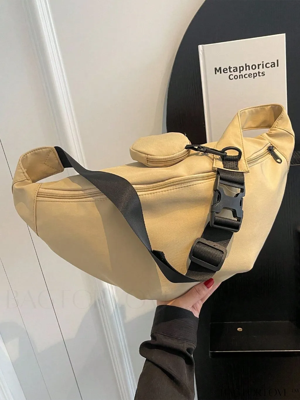 BagForLove - Coin Purse Included: Solid Color Hobo Bag with a Touch of Casual Elegance