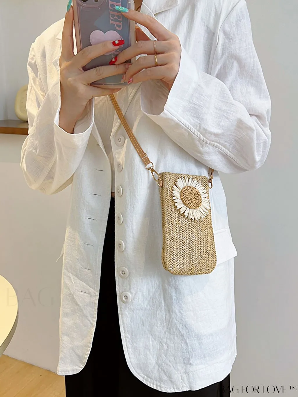 BagForLove - Floral-Decorated Mini Vacation Woven Crossbody Bag for Effortless Style