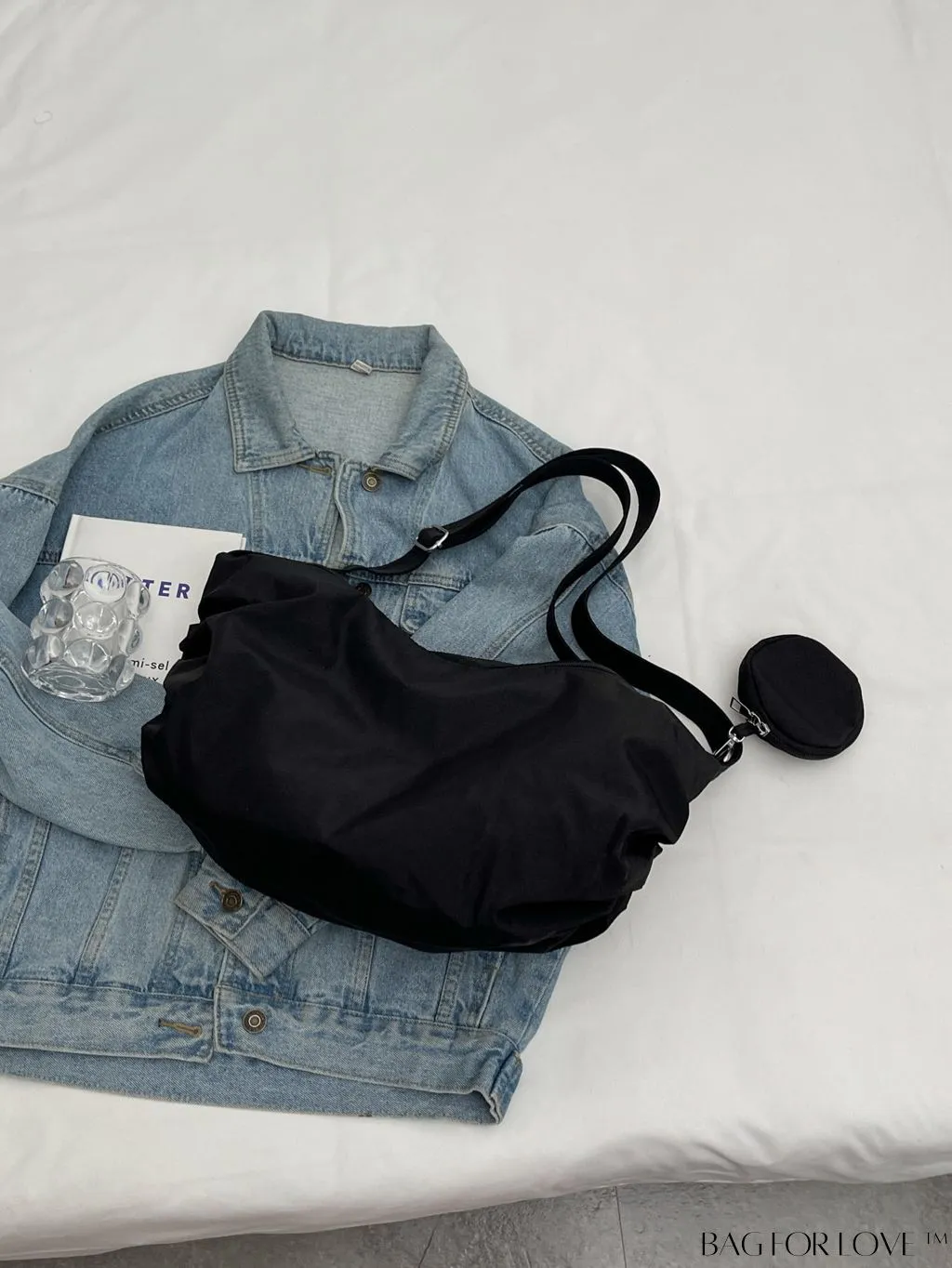 BagForLove - Versatile Canvas Commuting Shoulder Bag: Large Capacity for Women, Ideal for Students