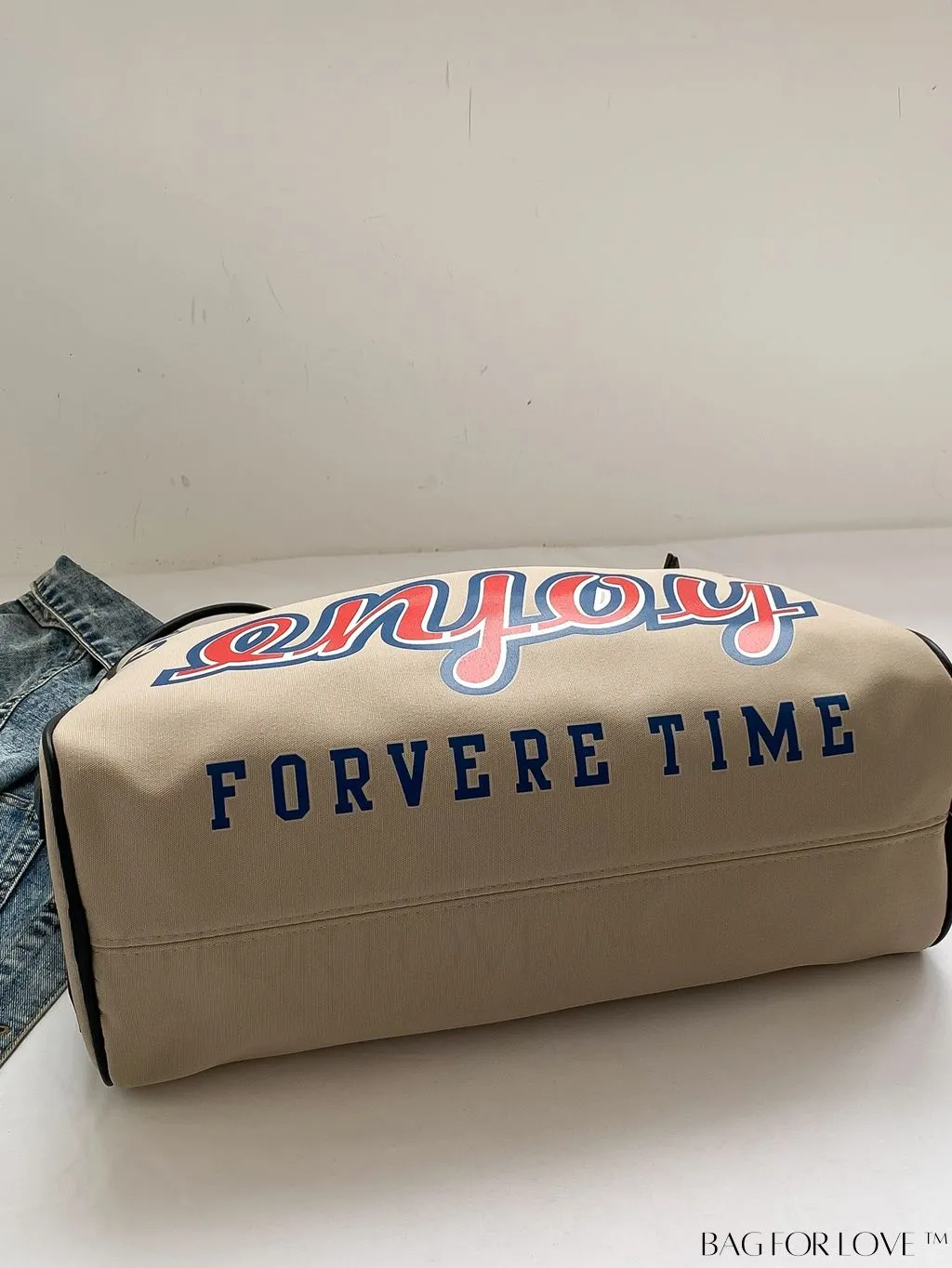 BagForLove - Versatile Travel Tote for Women: Roomy, Crossbody, Ideal for Commuting & Travel