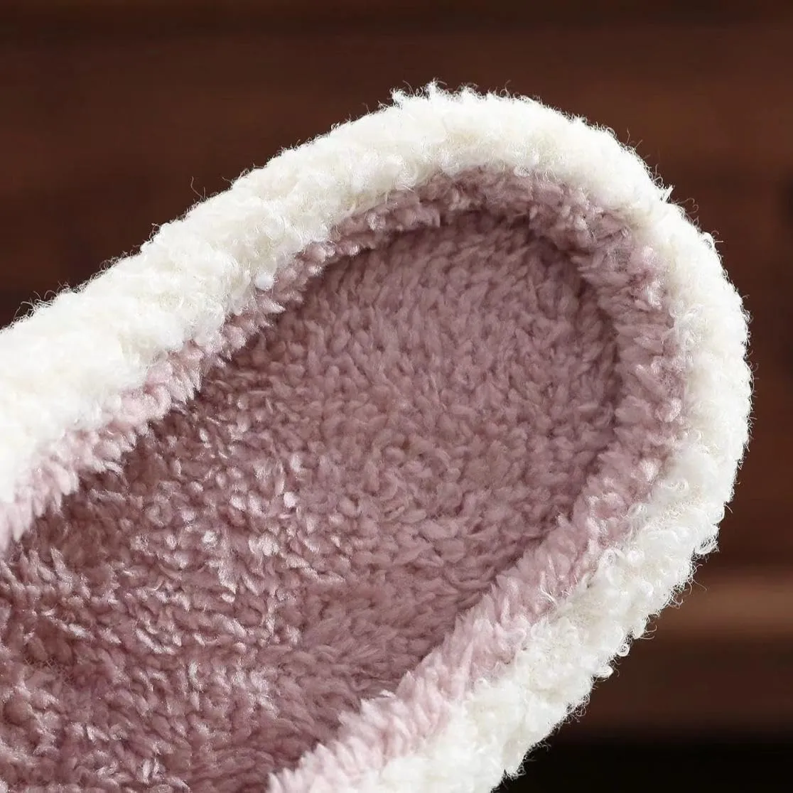 Cute Kawaii Pug Plush Fuzzy Soft Warm Fluffy House Slippers for Women Anti-Slip Rubber Sole Slides
