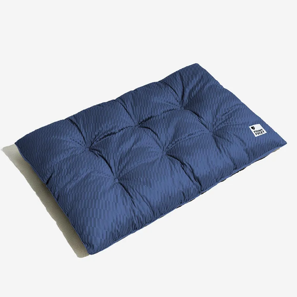 Dual-Sided Cosy Plush Washable Calming Cat Mat