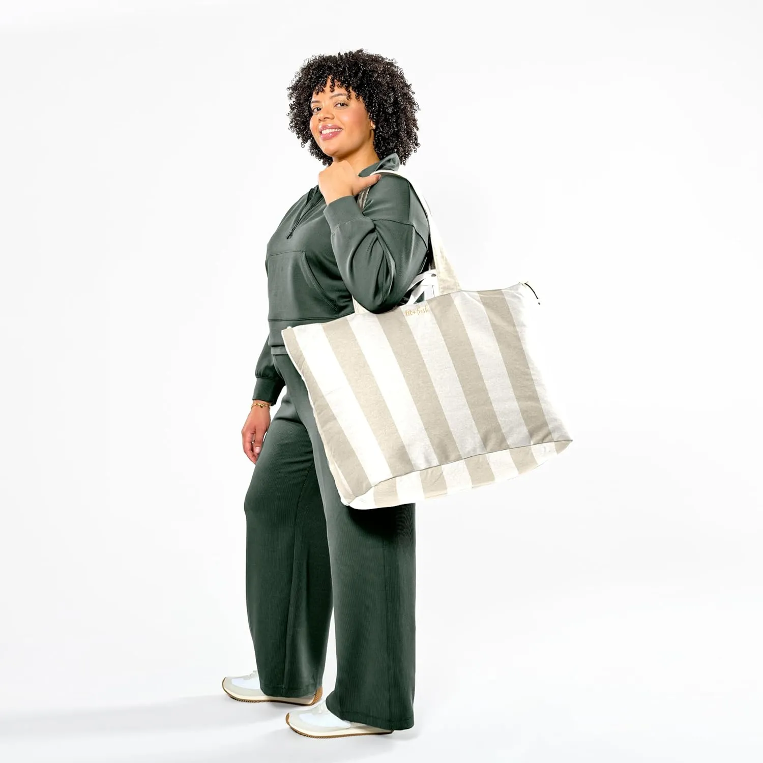 Fit & Fresh Large Beach Bag for Women - Extra Large Travel Tote With Pockets