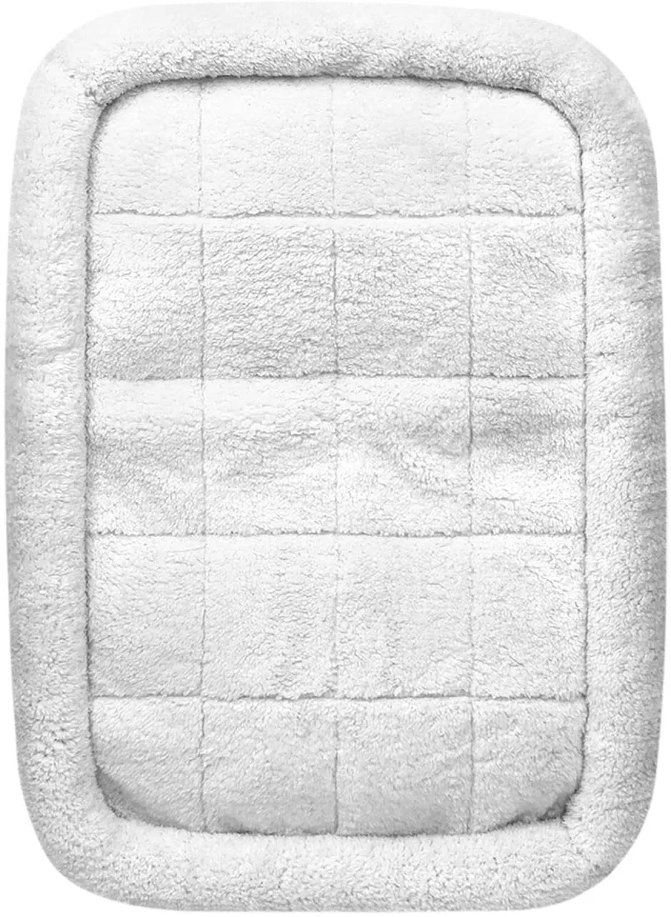 Fluffy Paws Foldable Soft Fleece Pet Crate Mat Bed with Accessories Pocket for Crates, Pet Carriers - for Dogs & Cats, Machine Washable, Anti-Skid Bottom - Small 23” x 18” x 3”