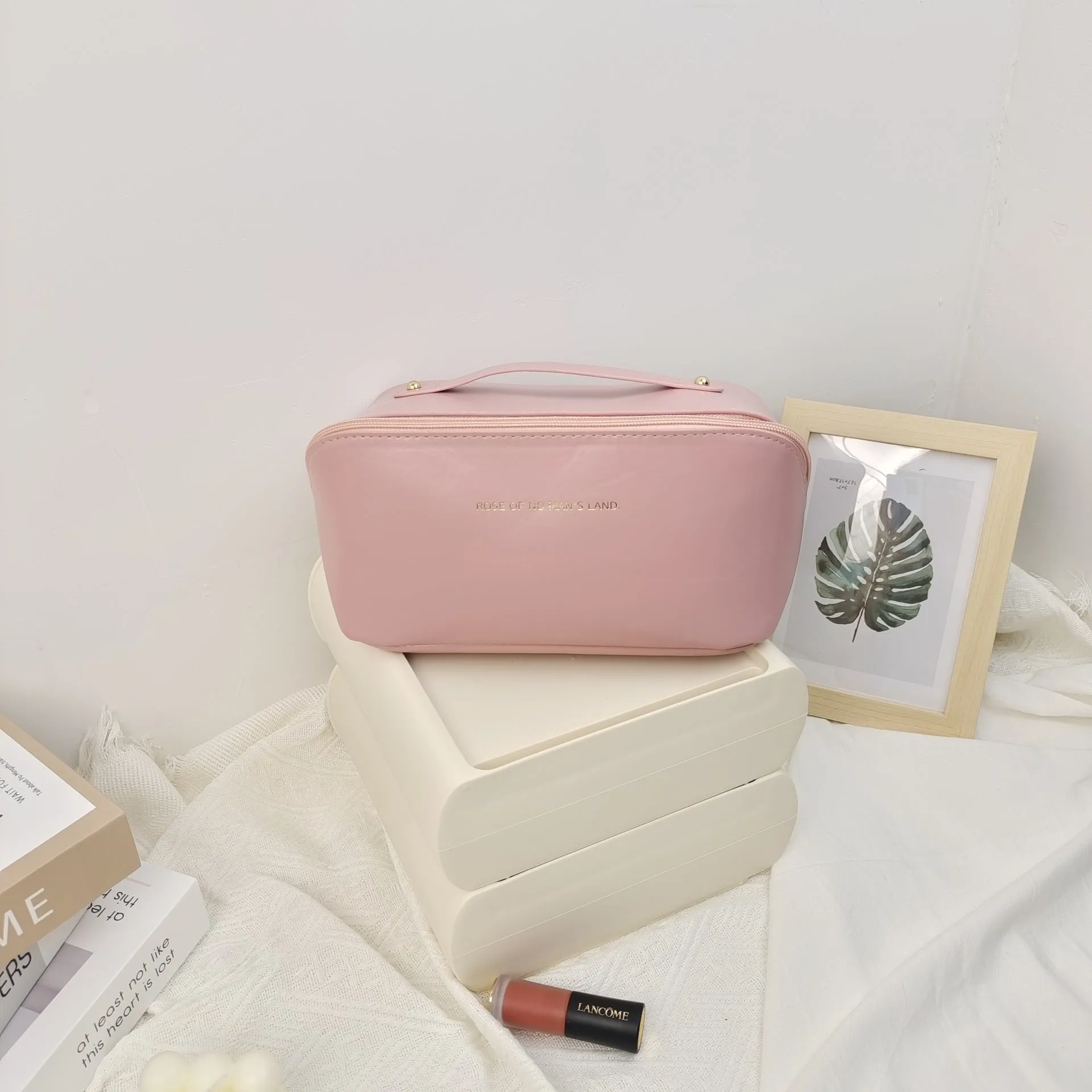 Good-looking Large Capacity Storage Portable Wash Bags