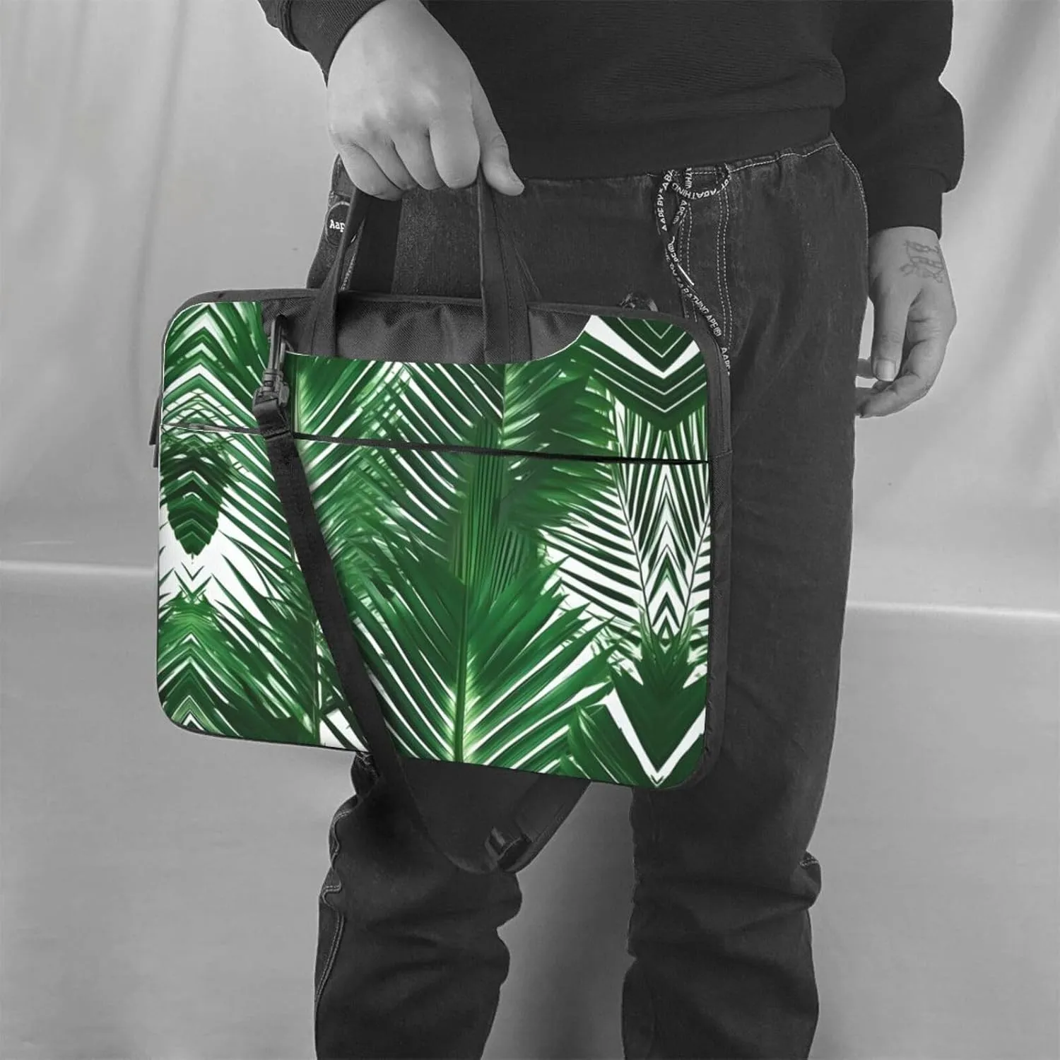 Happy Camper Green Print Notebook Computer Protective Carrying Cover With Pocket,13 Inch Laptop Shoulder Bag