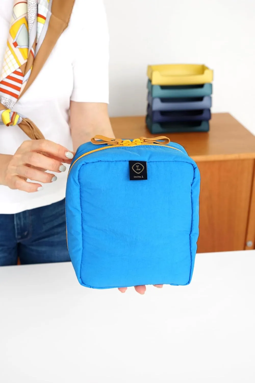 Invite.L Grande Large Capacity Portable Travel Stand Up Cosmetic Bag with Organized Pockets Wide Open Organizer for Makeup Work Essentials Korean Beauty Case (Svea Blue)