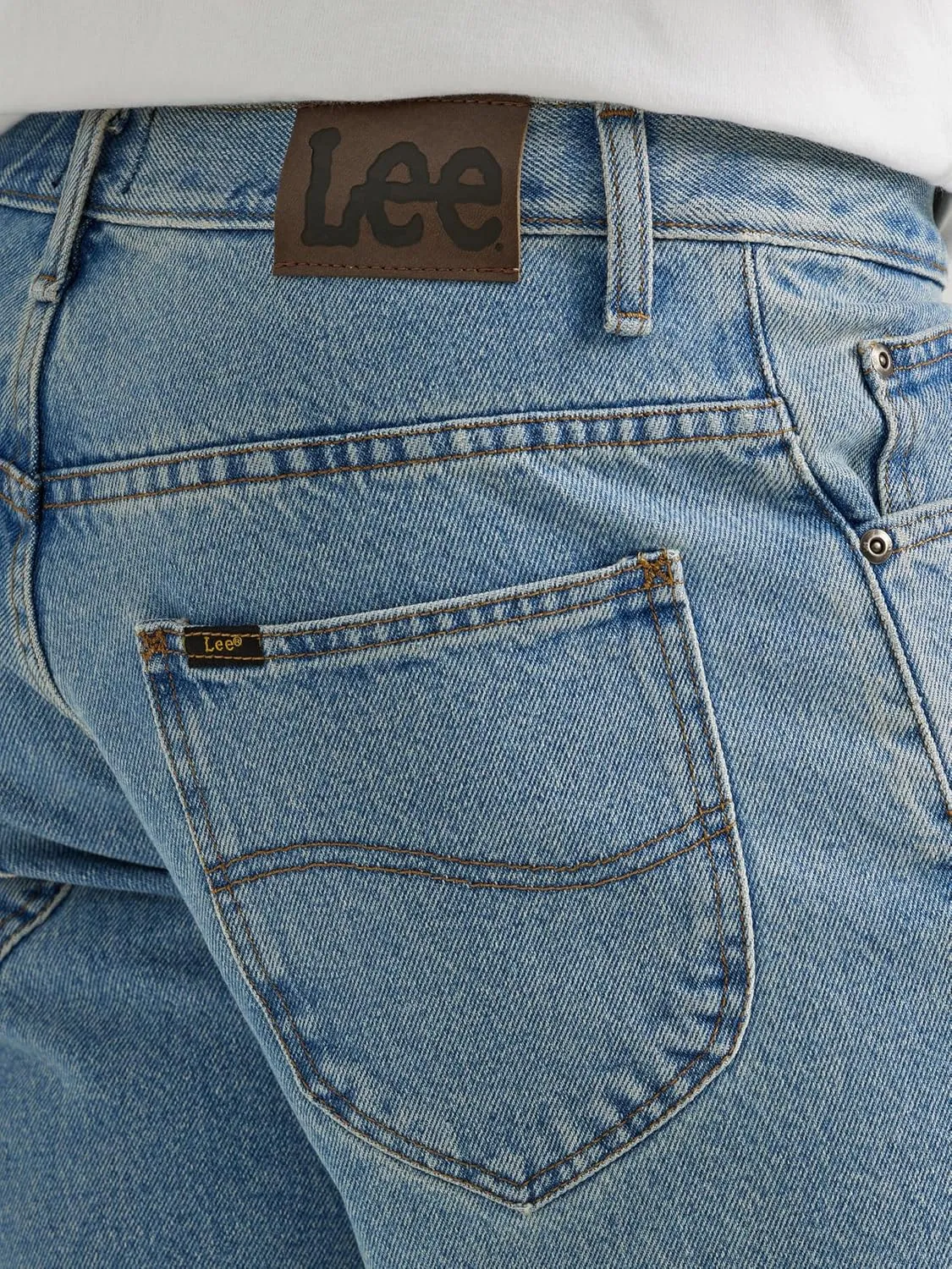 Lee Men's Legendary Relaxed Fit 5-Pocket Denim Short