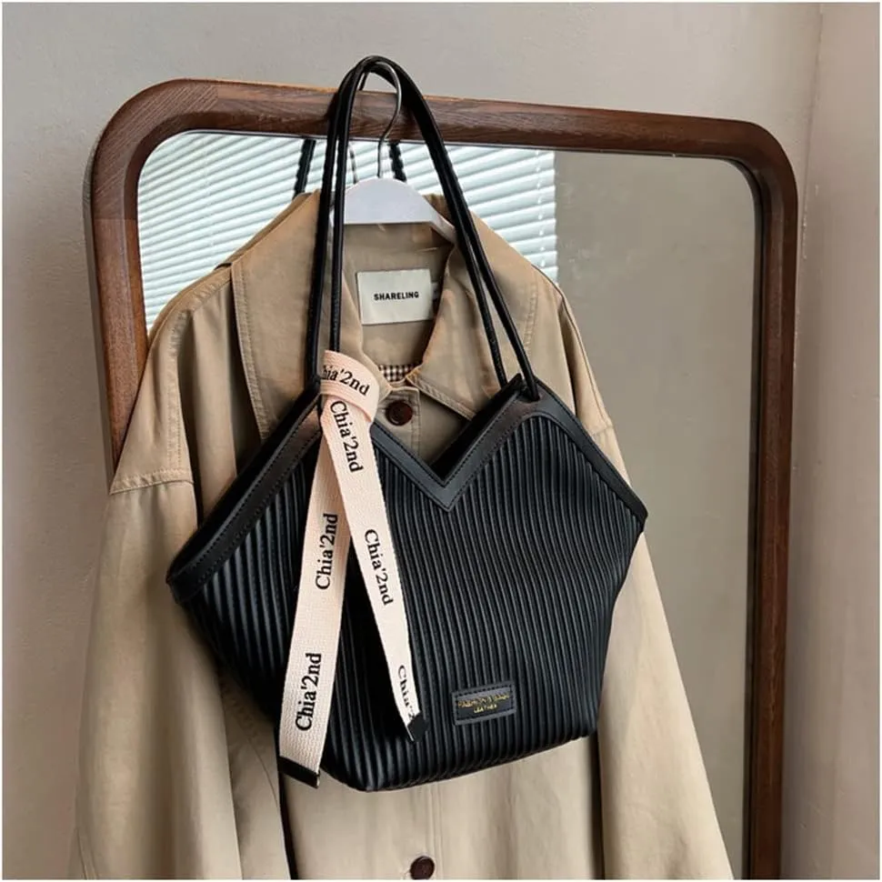 Love Heart Shape PU Artificial Leather Tote Bag for Women's Fashion Shoulder Bag and Satchel
