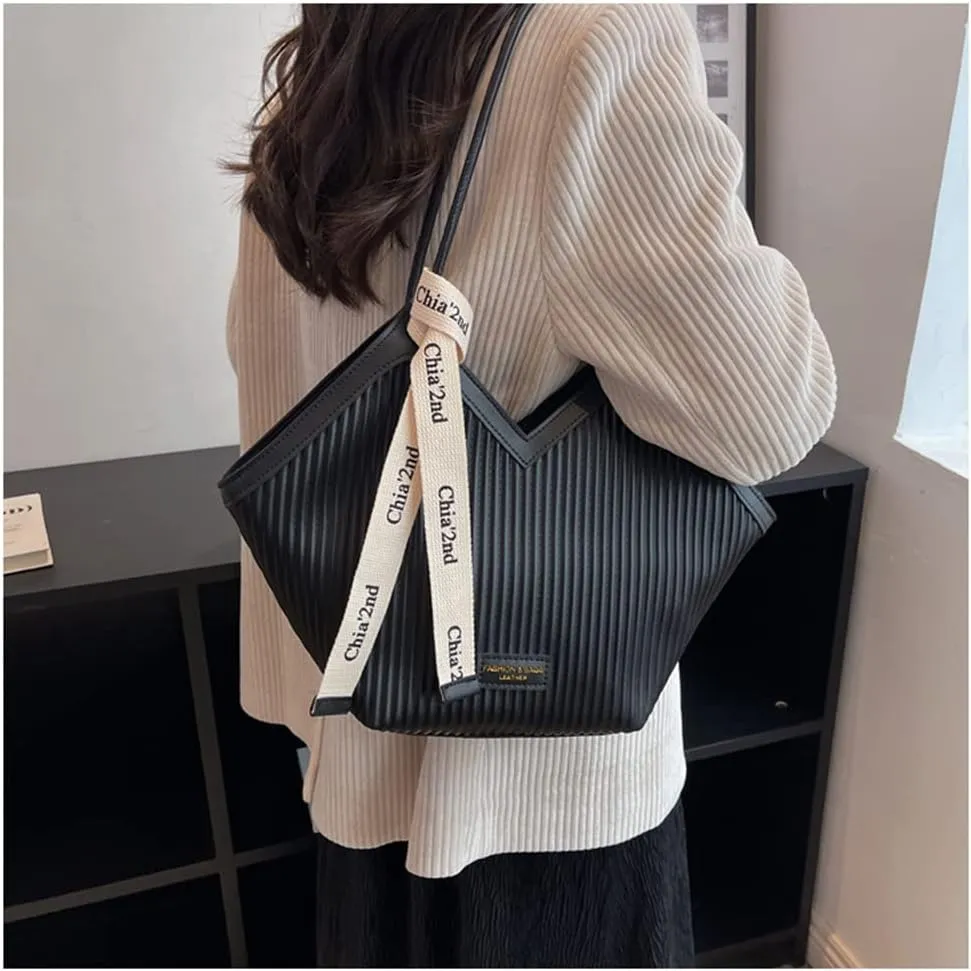 Love Heart Shape PU Artificial Leather Tote Bag for Women's Fashion Shoulder Bag and Satchel
