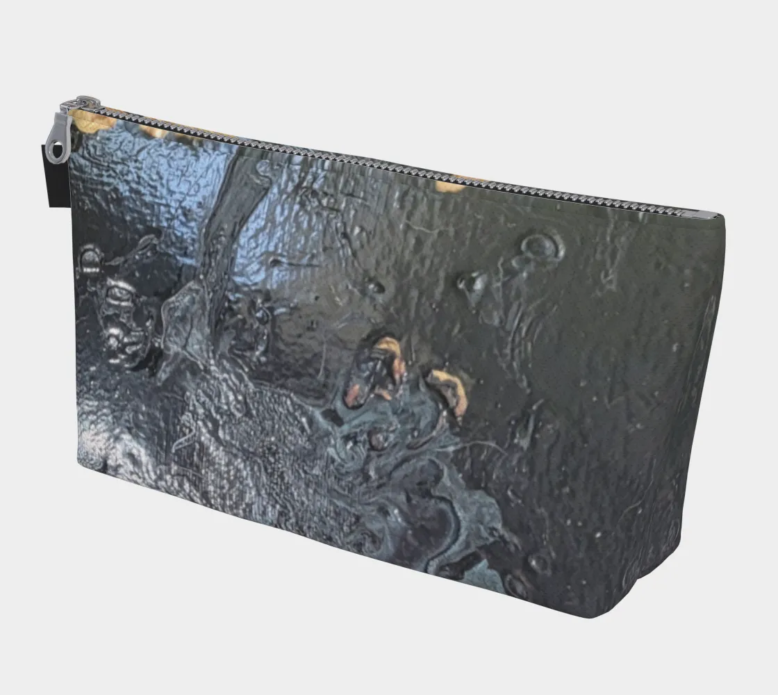 Makeup Bag (2024-11-15, 8:14 p.m.)