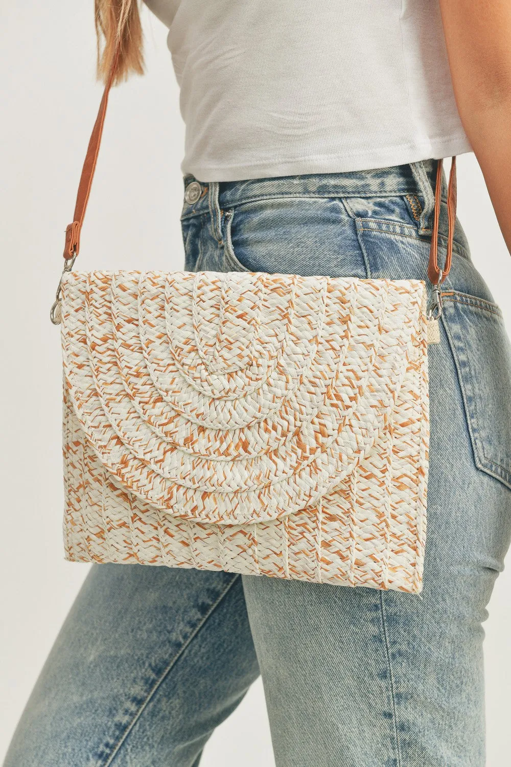 MB0184 STRAW ENVELOPE CROSSBODY AND CLUTCH BAG