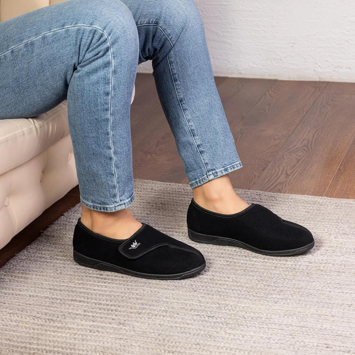 Men's Wide, Extra-Wide 80-D Memory Foam Adjustable Closure Slippers, Comfy Warm Plush Fleece Arthritis Edema Adjustable Closure House Shoes Breathable Machine Washable Indoor/Outdoor w/Anti Slip Sole