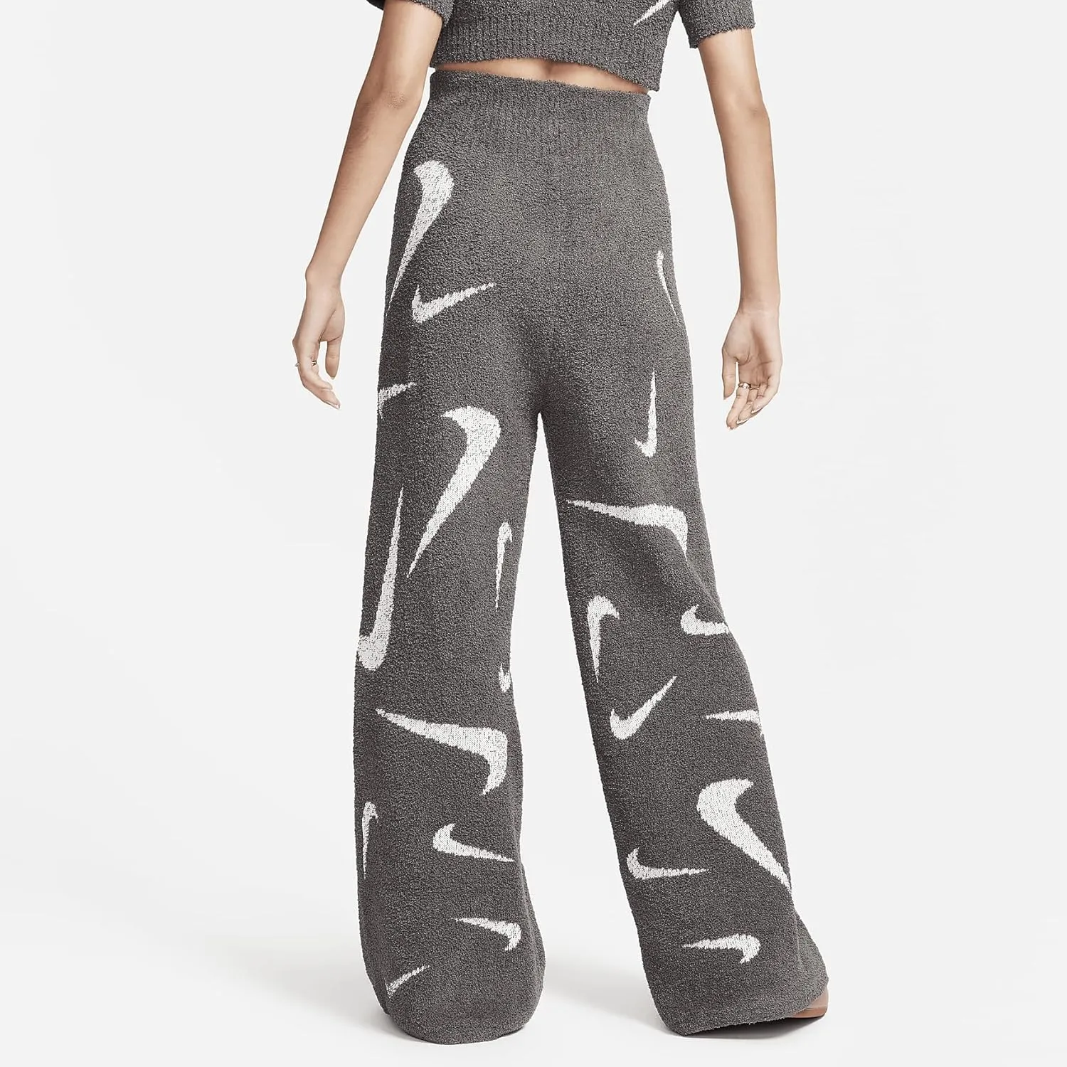 Nike Sportswear Phoenix Cozy Bouclé Women's High-Waisted Wide-Leg Knit Pants (FD4288-254, Medium Ash/Light Orewood Brown)