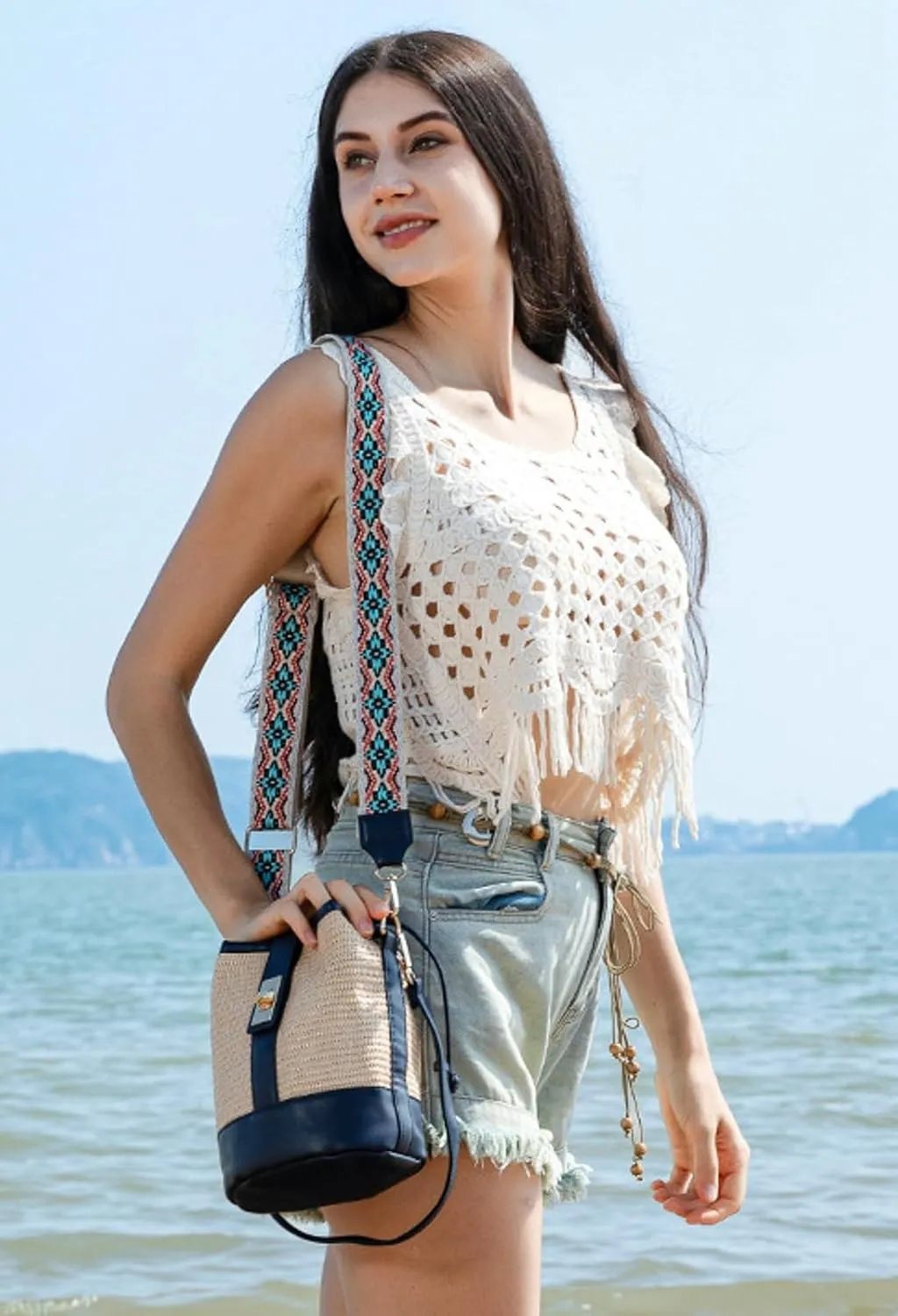 Obosoyo Summer Straw Beach Bucket Bag Woven Texture Pattern Wide Shoulder Strap Handbag Crossbody Bag Small Purse Drawstring