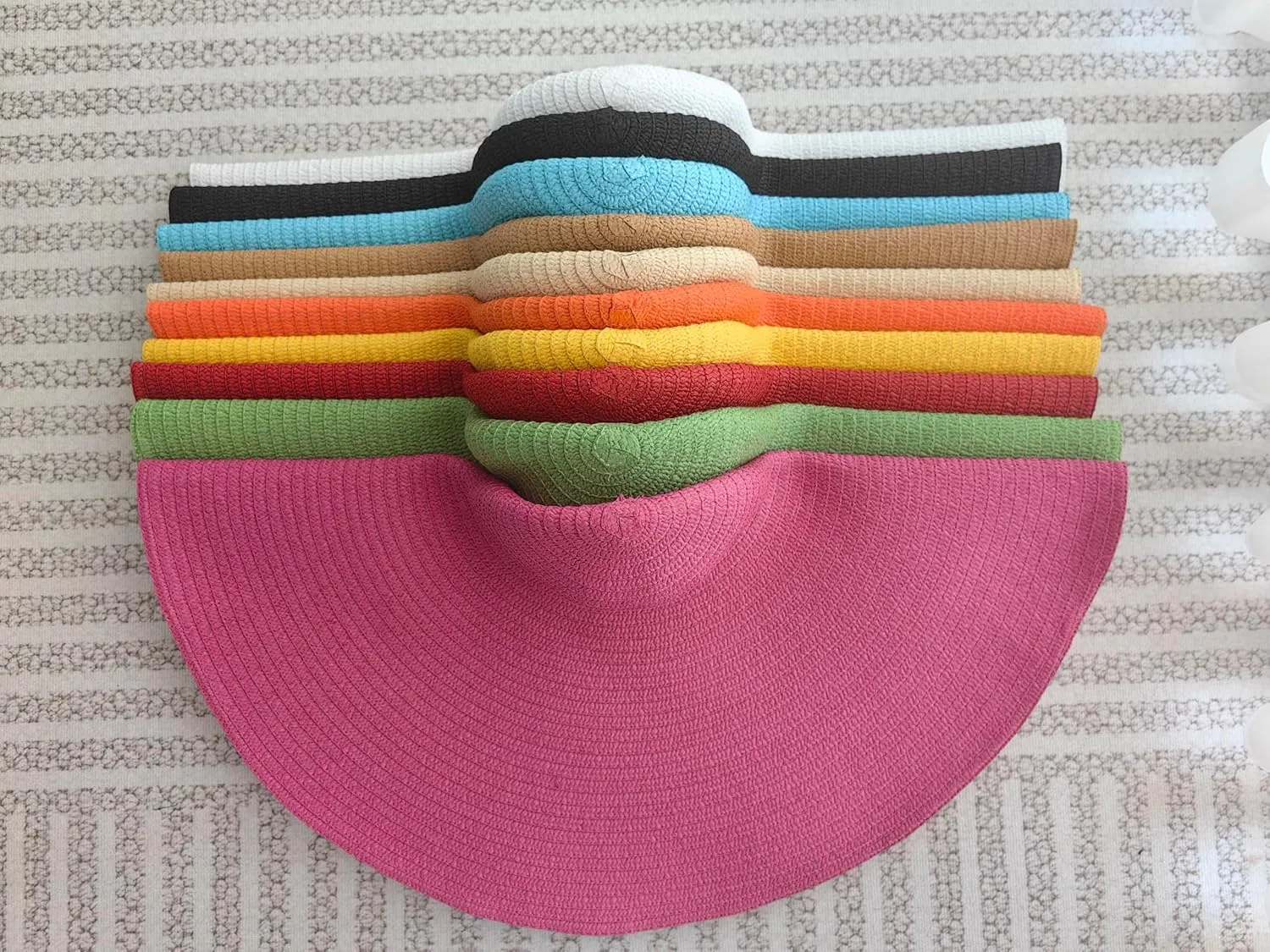 Oversized Beach Straw Hats for Women Extra Large Wide Brim Beach Hat Foldable Roll up Floppy Sun Hat