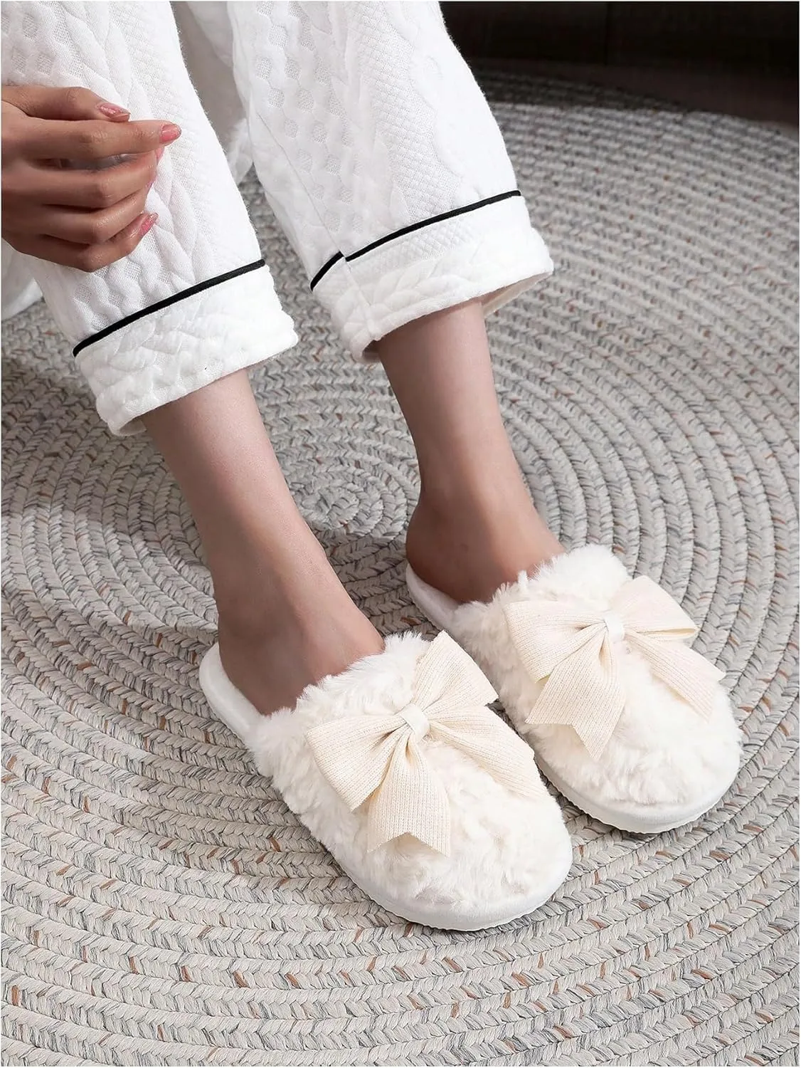 OYOANGLE Women's Bow Decor Round Toe Fuzzy Slippers Plush Home Slippers Indoor Bedroom Warm Slippers