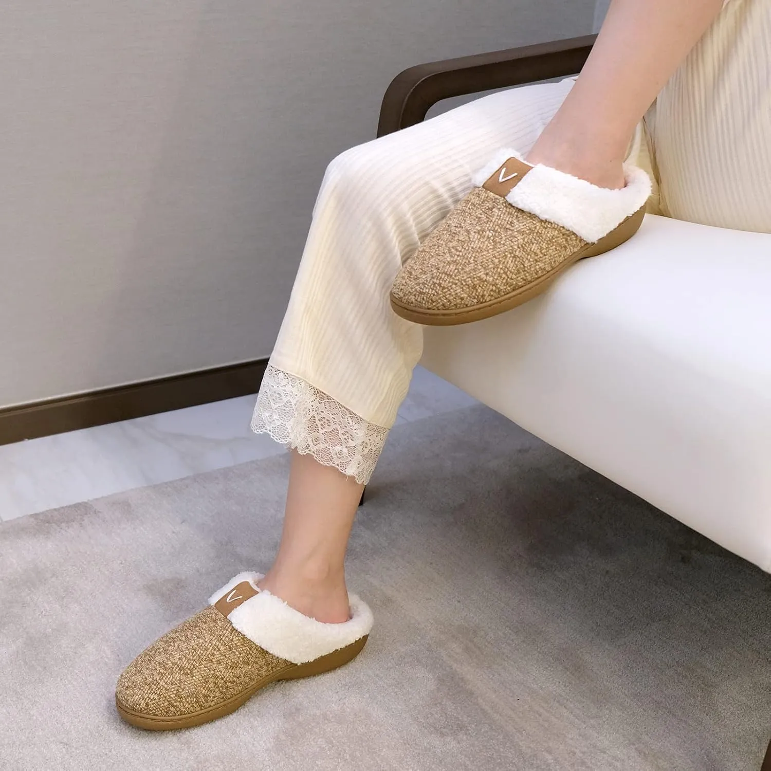 Parlovable Women Indoor Bedroom Slippers, Memory Foam House Shoe, Gifts for Ladies Cozy Wool-like Anti-Skid Rubber Sole