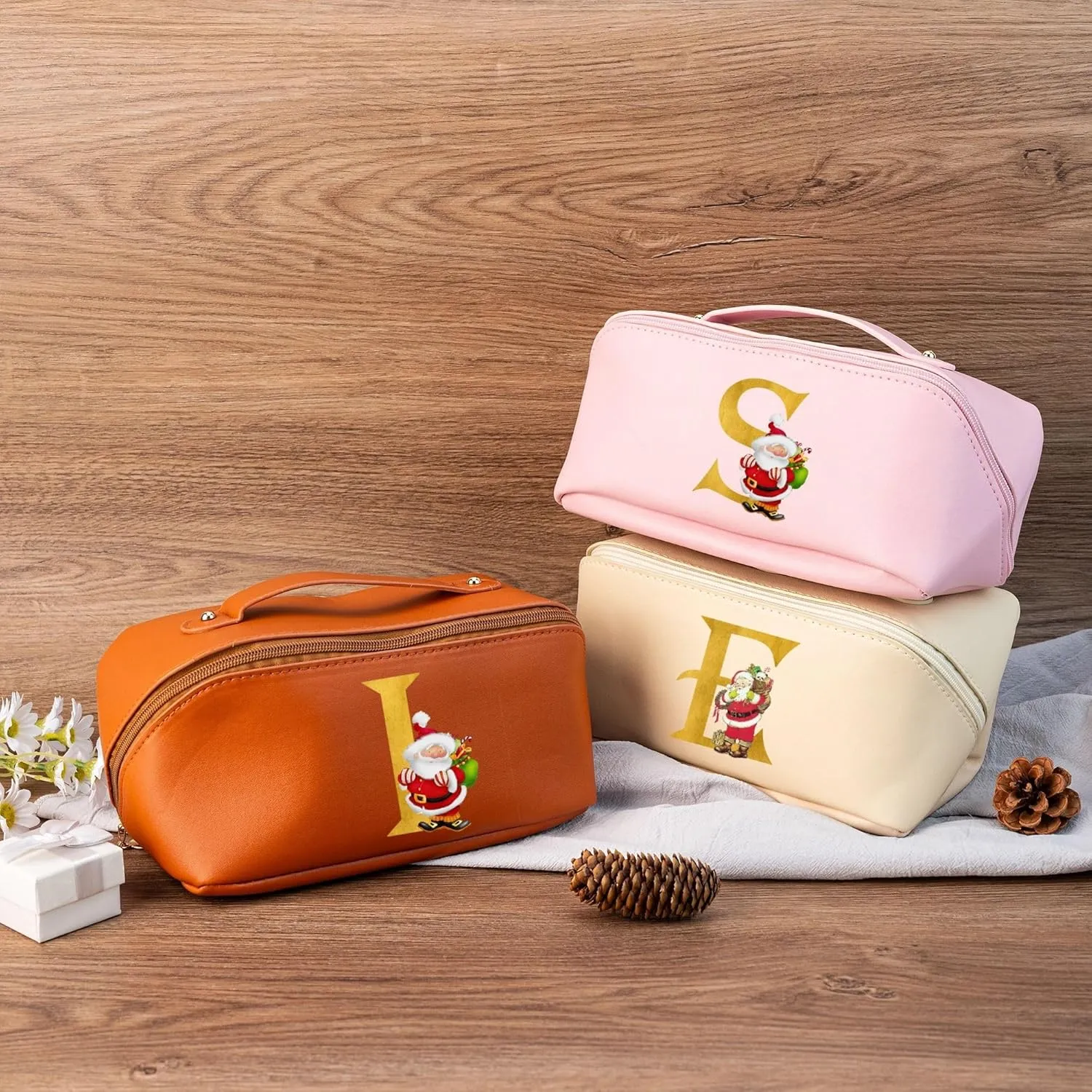 Personalized Travel Cosmetic Bag for Women, PU Leather Makeup Bag with Name Initial, Large Capacity Gift for Bridesmaid Bride Wedding Graduation Anniversary(Pink)