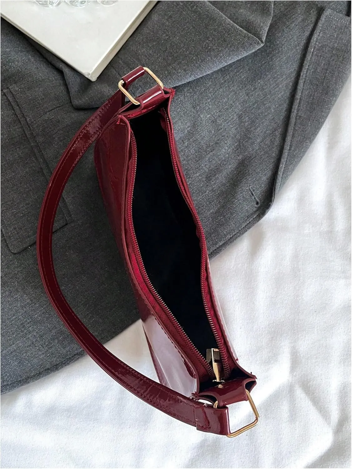QWINEE Women's PU Leather Zipper Shoulder Bag Casual Clutch Purse Mini Hobo Handbag