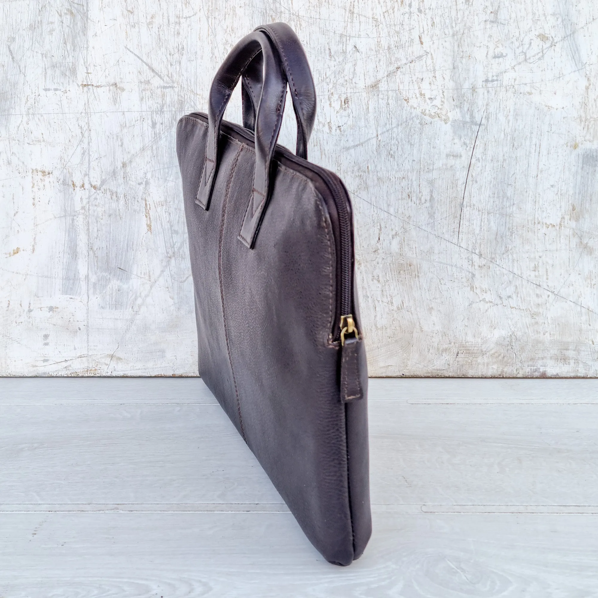 Sample 15-Inch Leather Laptop Bag