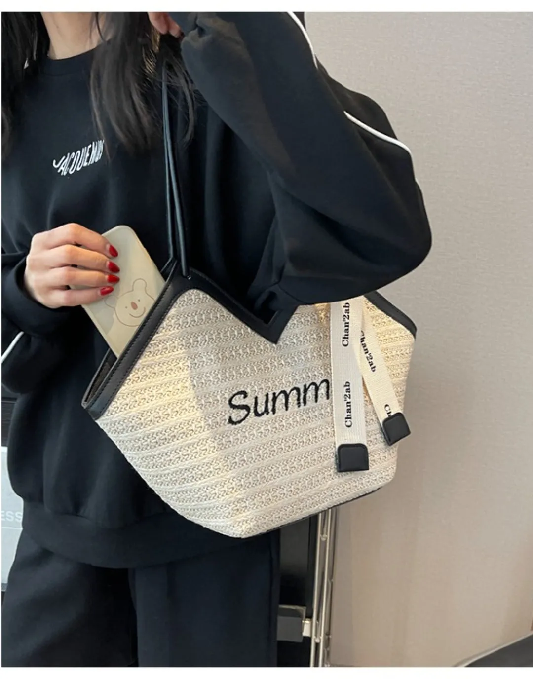 Straw Beach Bags&Tote Embroidery Heart Design Bag