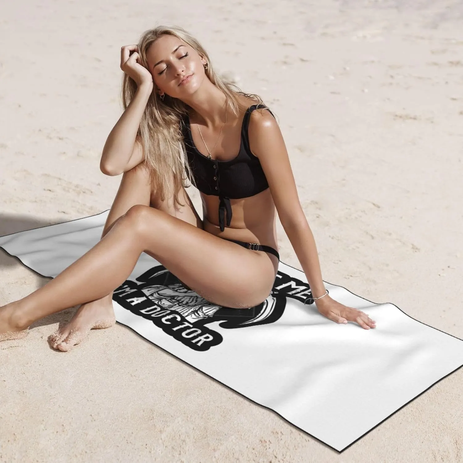 Trust Me I'm A Doctor I Medieval Plague Doctor Beach Towel 27.5x55 Inches - Ultra Soft Quick Dry Sand Towel, Lightweight Large Bath Towel for Pool, Summer, Travel