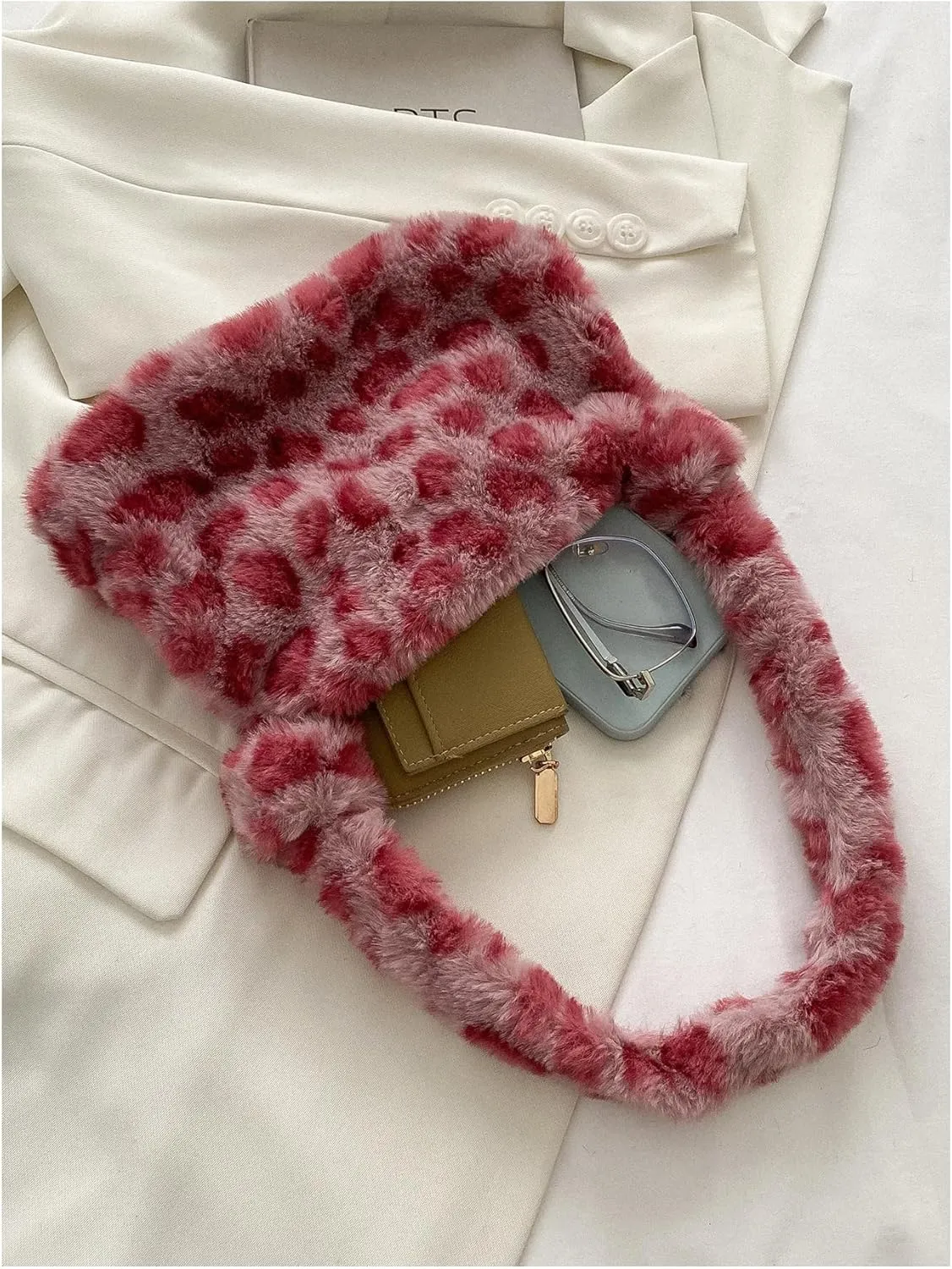 Verdusa Women's Plush Leopard Underarm Shoulder Bags Faux Fur Fuzzy Top Handle Bag