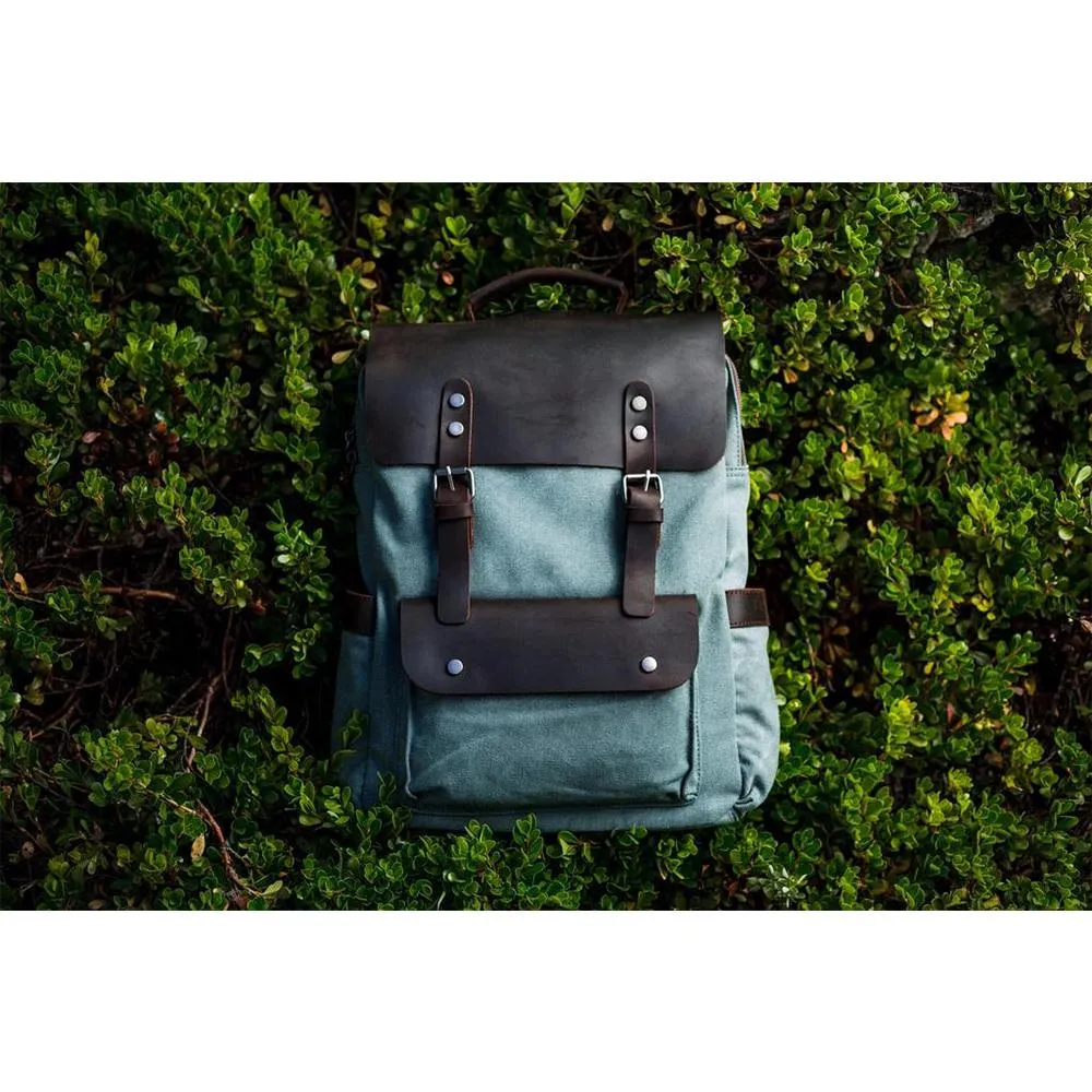 Vintage Canvas Backpack – Classic, Durable Bag with Timeless Style for All
