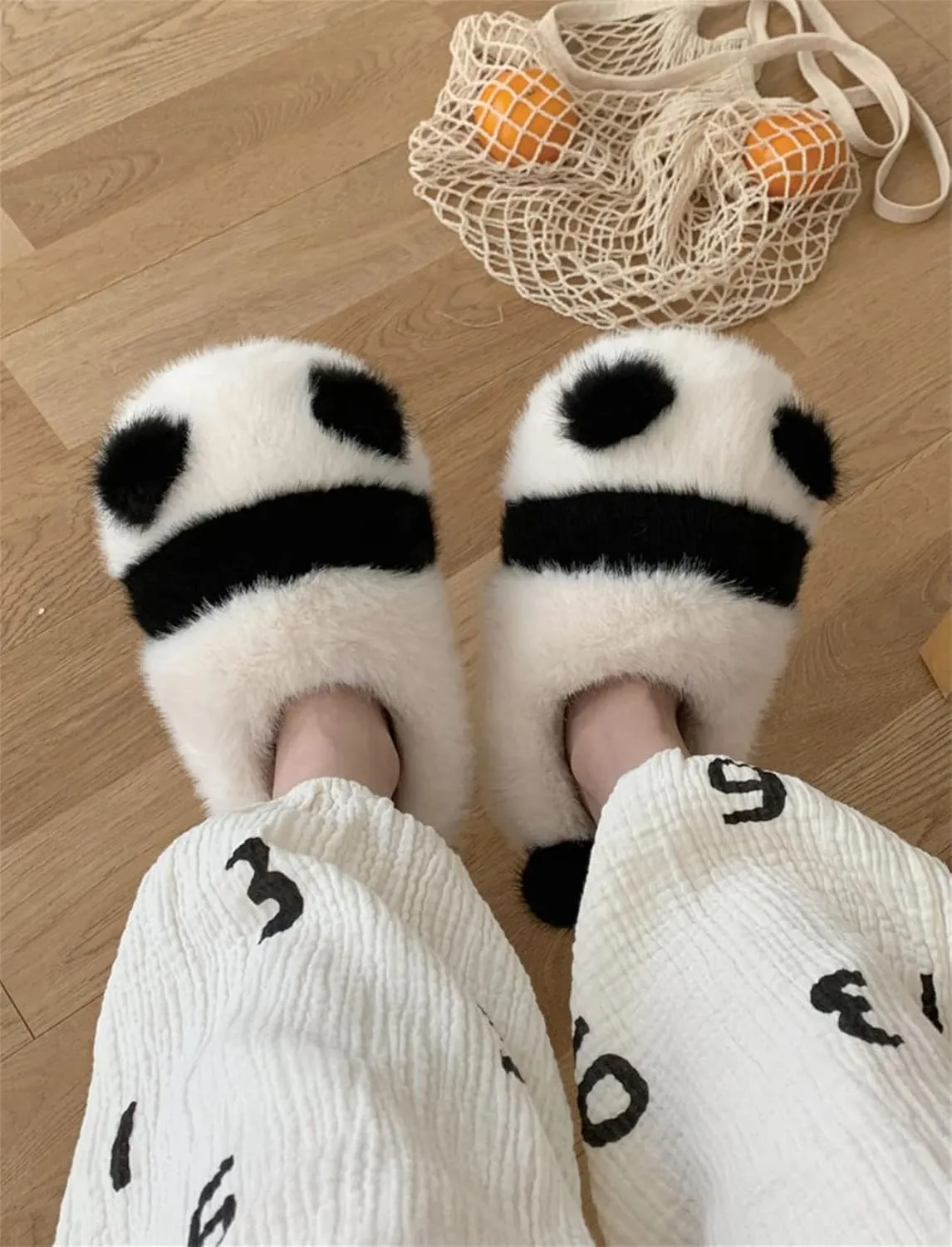 Women's Slippers Panda Slippers Animal Plush Slippers Adult Cotton Slippers Men's Indoor Home Slippers for Winter Warmth Slippers
