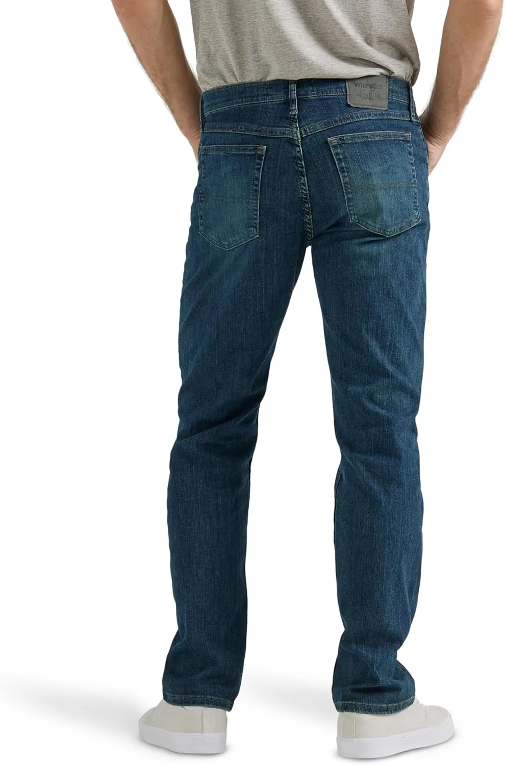 Wrangler Authentics Men's Regular Fit Comfort Flex Waist Jean
